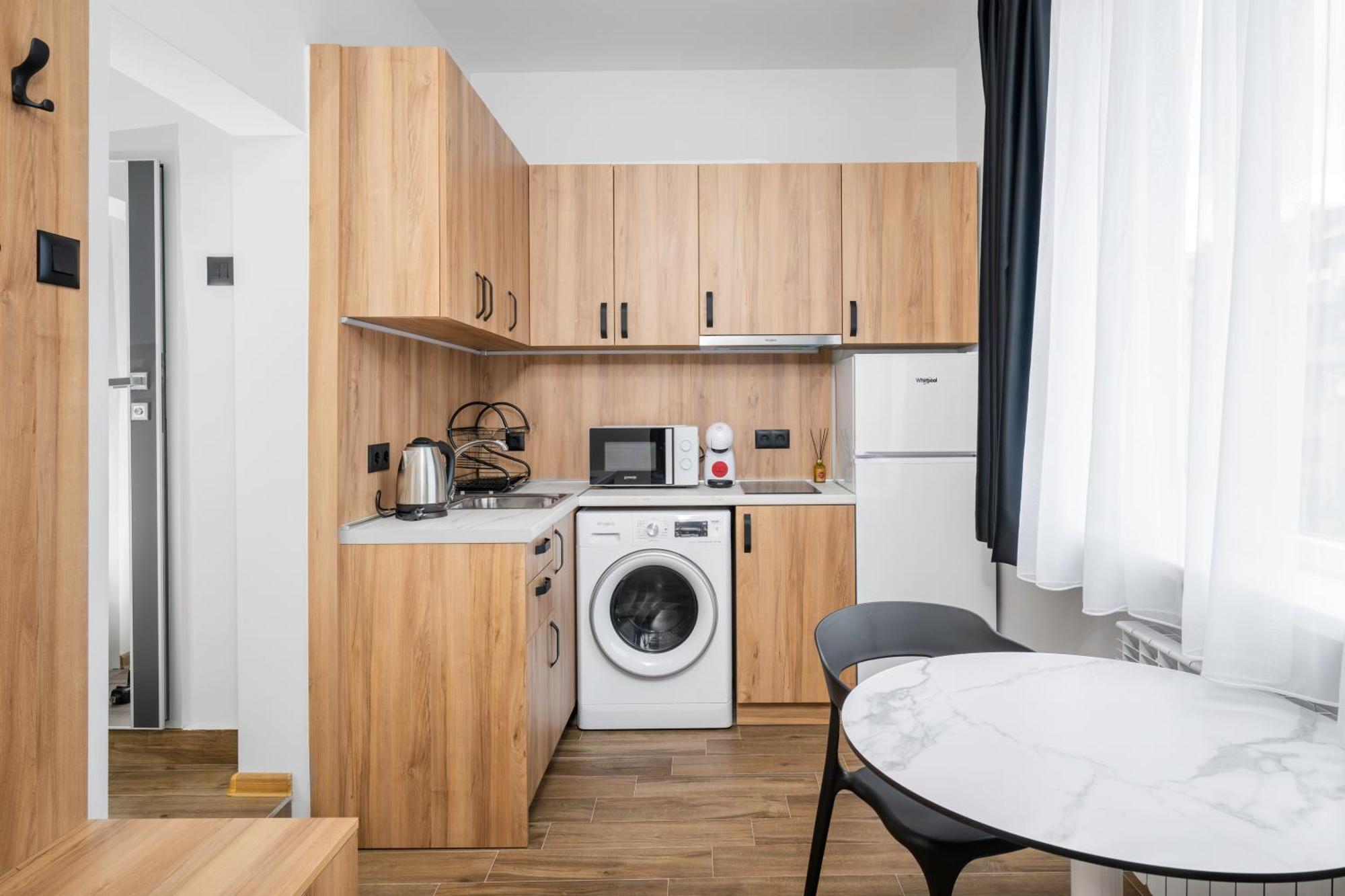 Cozy Flats Near Alexander Nevski Cathedral By Flat Mаnager Sofia Bagian luar foto